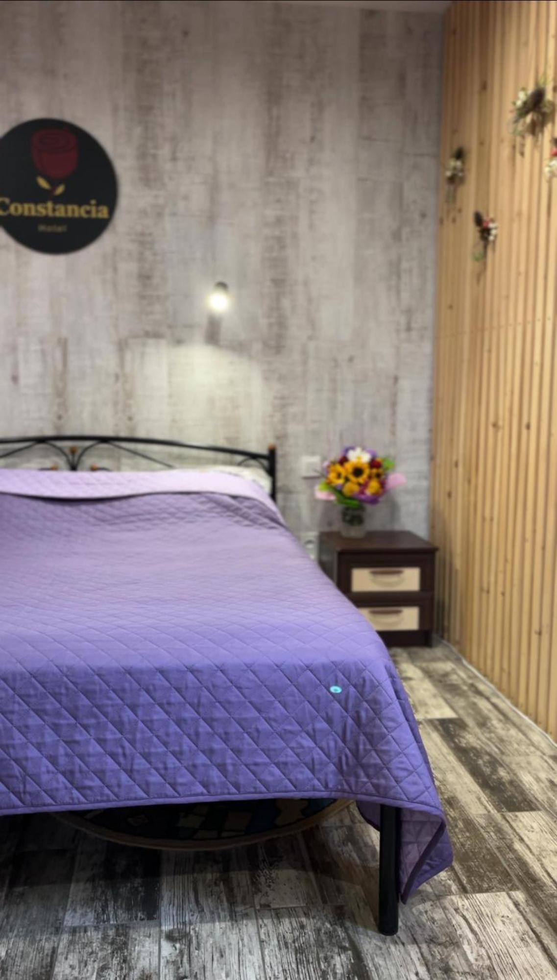 Constancia Otel Kamyanets-Podilski Dış mekan fotoğraf
