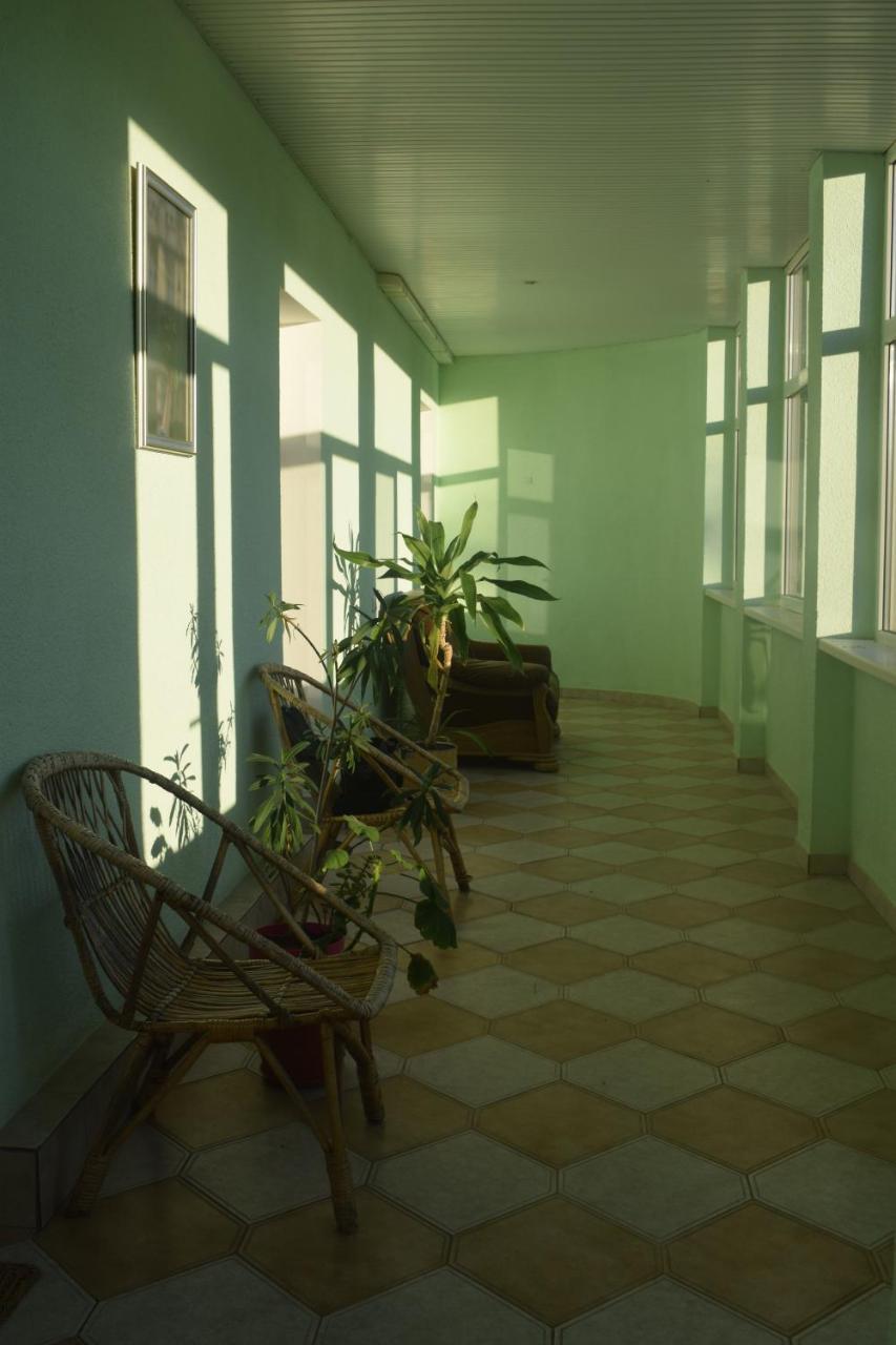 Constancia Otel Kamyanets-Podilski Dış mekan fotoğraf